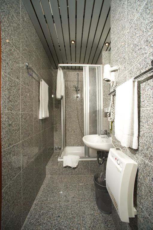 Hotel Heymann Kaiserslautern Room photo